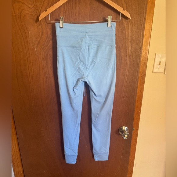 Vuori Women’s Daily Leggings Size Small - Picture 3 of 4